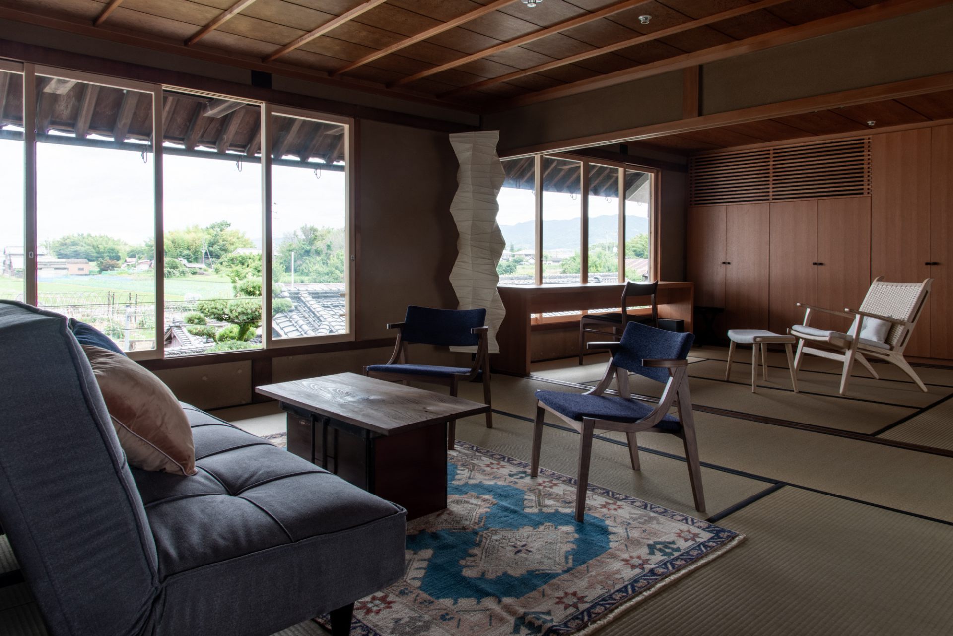 Rénové dans un espace confortable tout en conservant le style architectural appelé Yamato-mune