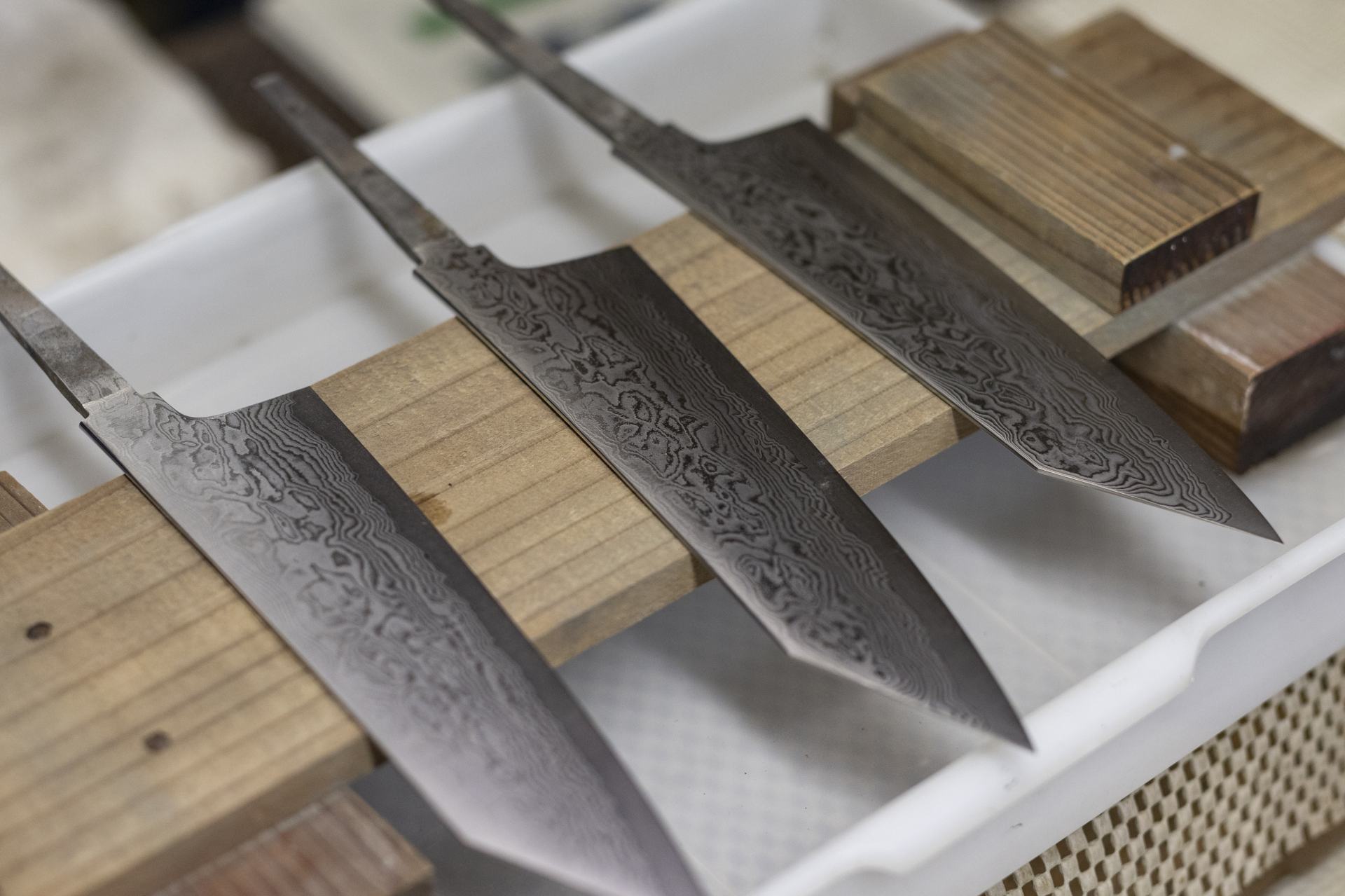 Echizen Uchihamono forged knives: a fusion of art and utility.