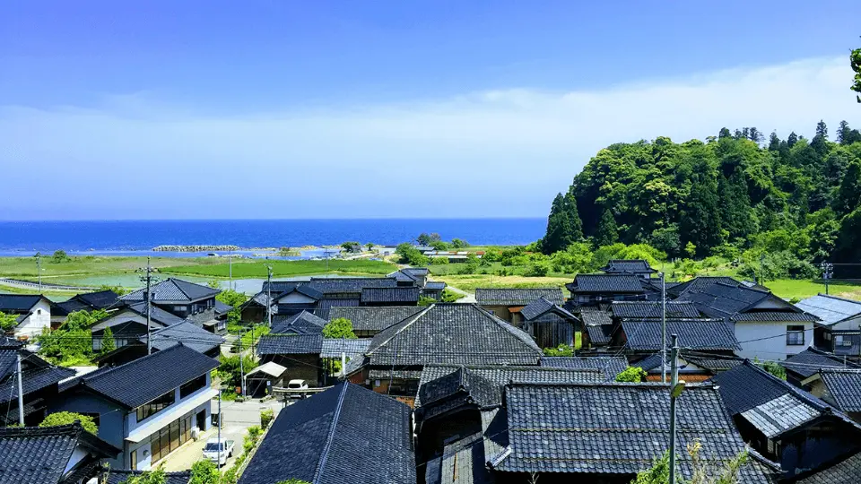 Cultural cycling tour on Notojima Island