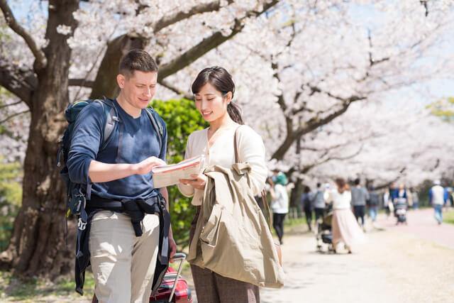 Spring in Japan 2023: Traveling, Clothing, and Weather in March