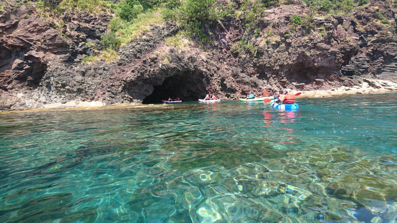 Experimente el kayak de mar en Ine en "Urashima Taro Legendary Land"