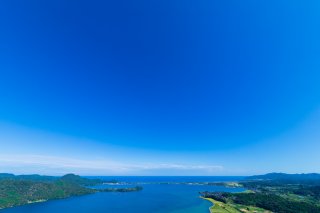 為了美麗的景色和治療
遊覽山陰海岸地質公園