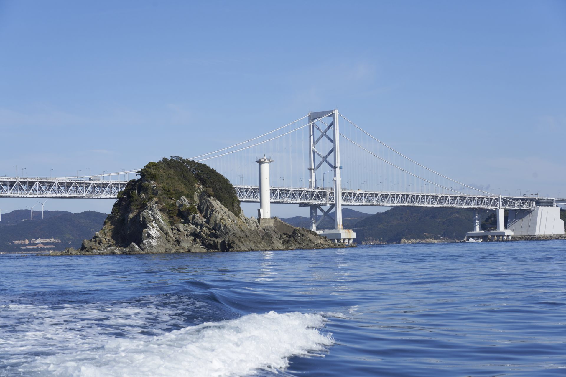 The surface of the water is much closer than on big whirlpool sightseeing boats.