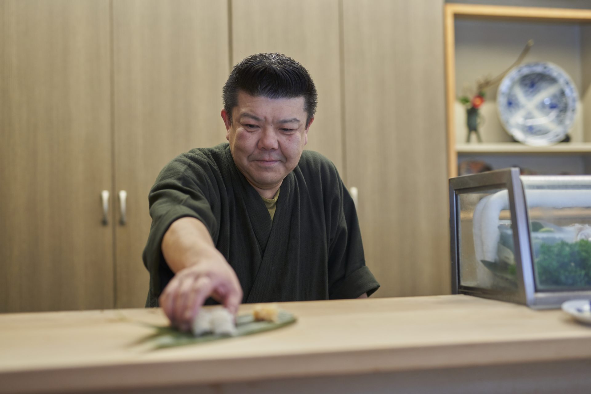 鳴門の魚を愛してやまない、大将の阿部裕司さん