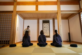 Préfecture de Fukui, terrain d'entraînement zen vieux de 770 ans et ville du bon vieux papier japonais