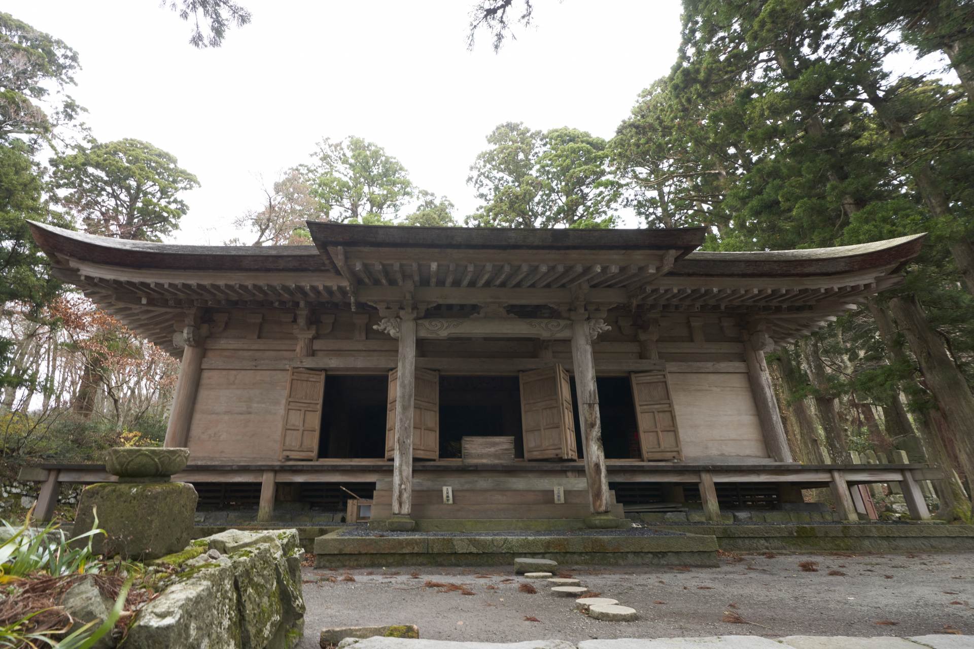 大山寺阿弥陀堂。山内に現存する堂宇として最古の歴史をもつ