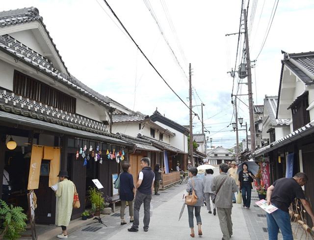 Sasayama Castle town streets