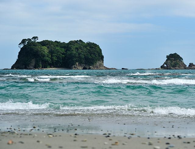 九龍島（くろしま）