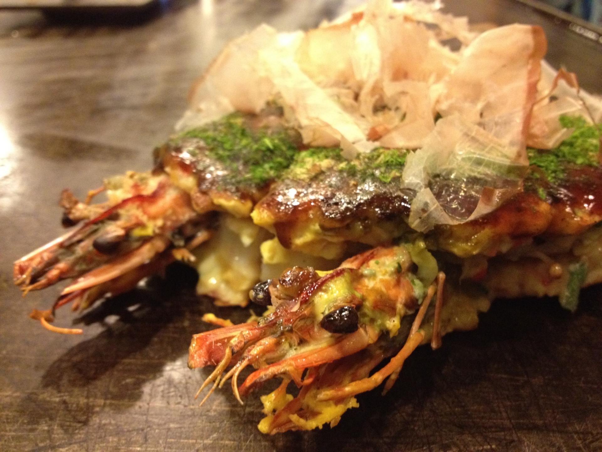 The "Botefuku Tokusei-yaki" is an extravagant dish containing two prawns