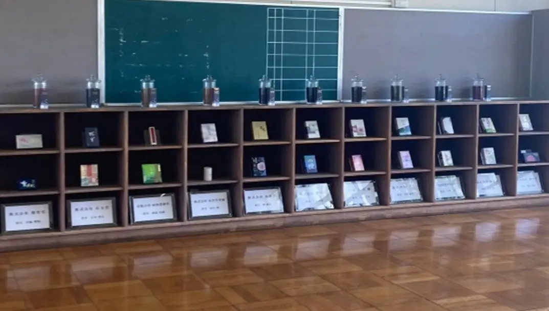 Exhibition of incense produced by manufacturers on Awaji Island