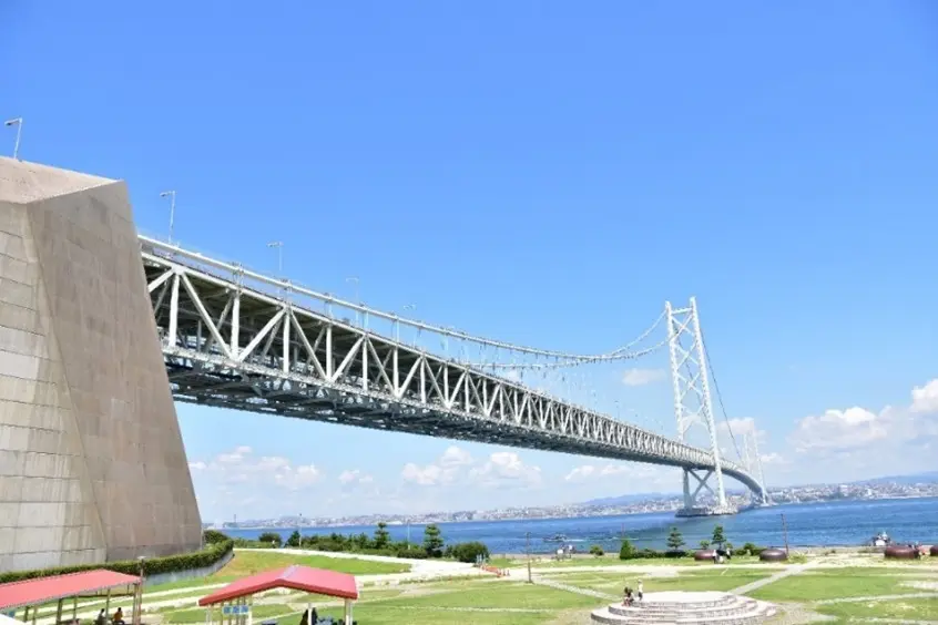 View of the Akashi Kaikyo Bridge from Roadside station Awaji