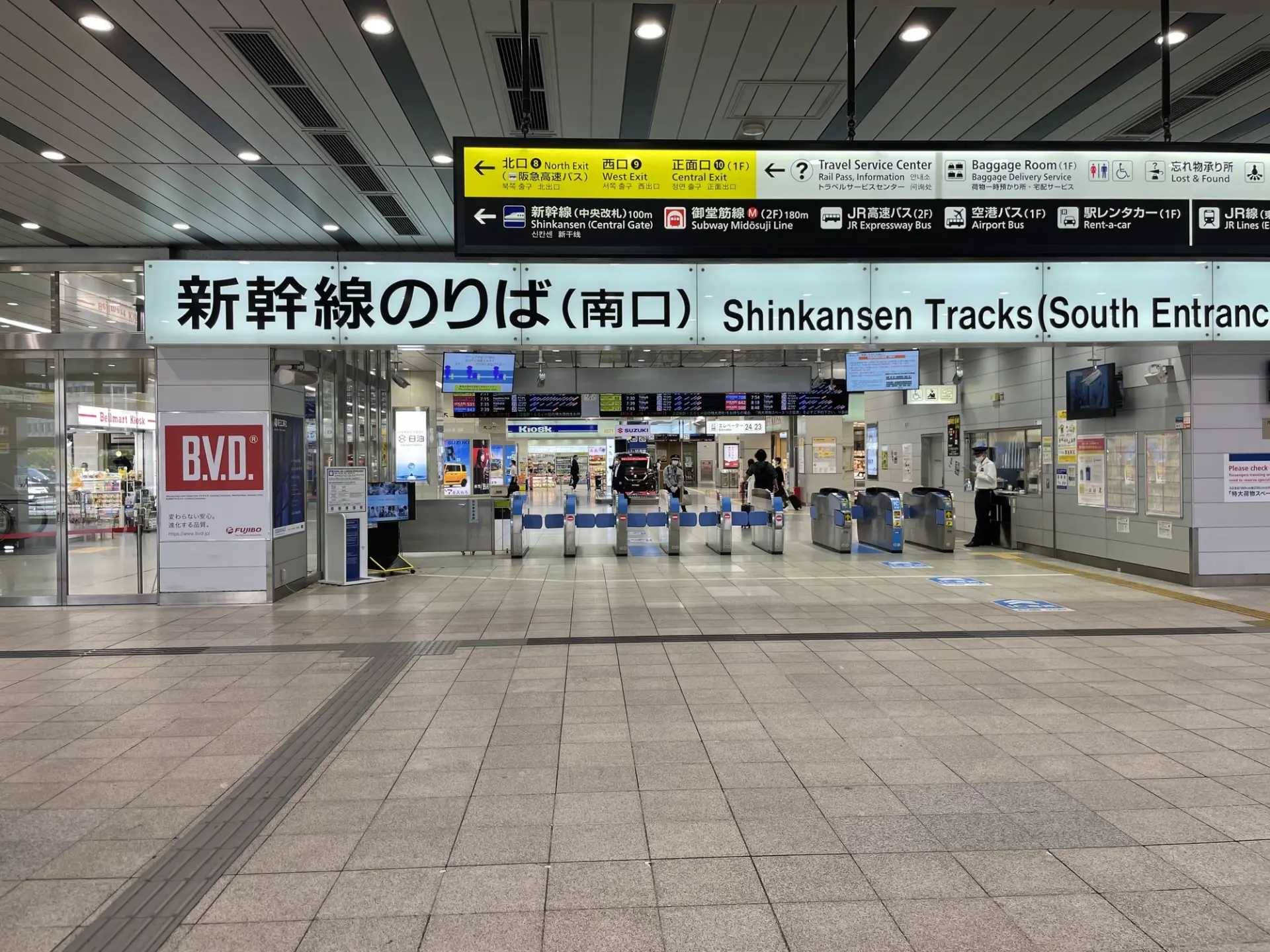 在来線と新幹線の改札口は異なるので注意しよう