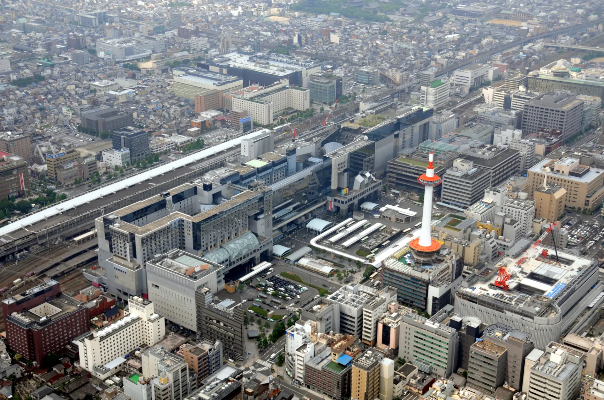 A wide variety of commercial facilities can be found around the station.