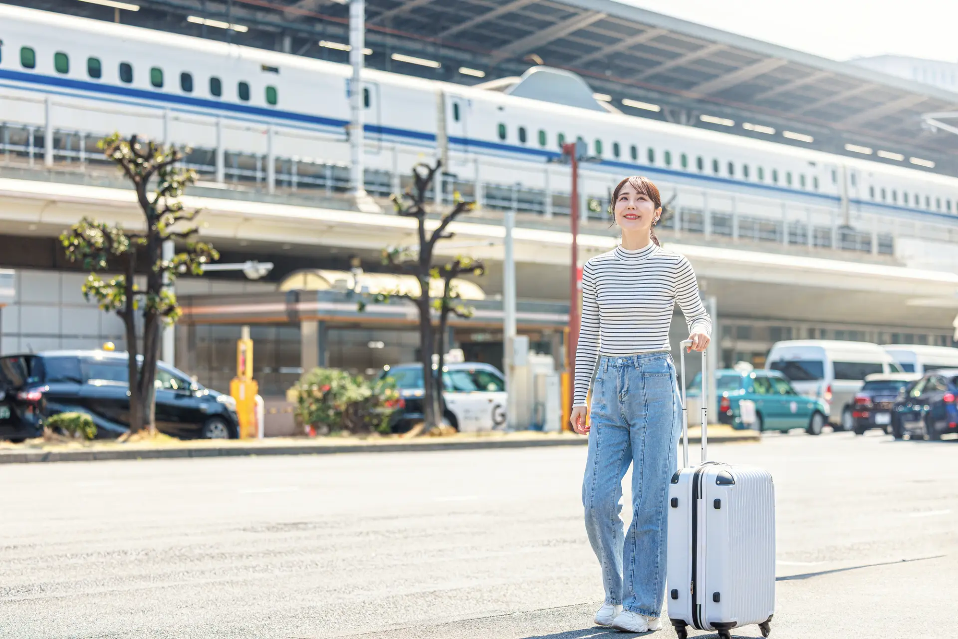 東京から大阪まで新幹線を利用すれば最短約2時間20分