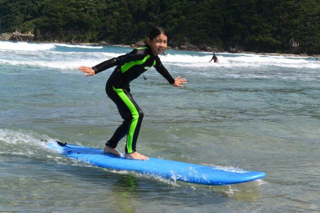 Children 8 years and older! Surfing experience on the Uradome Coast
