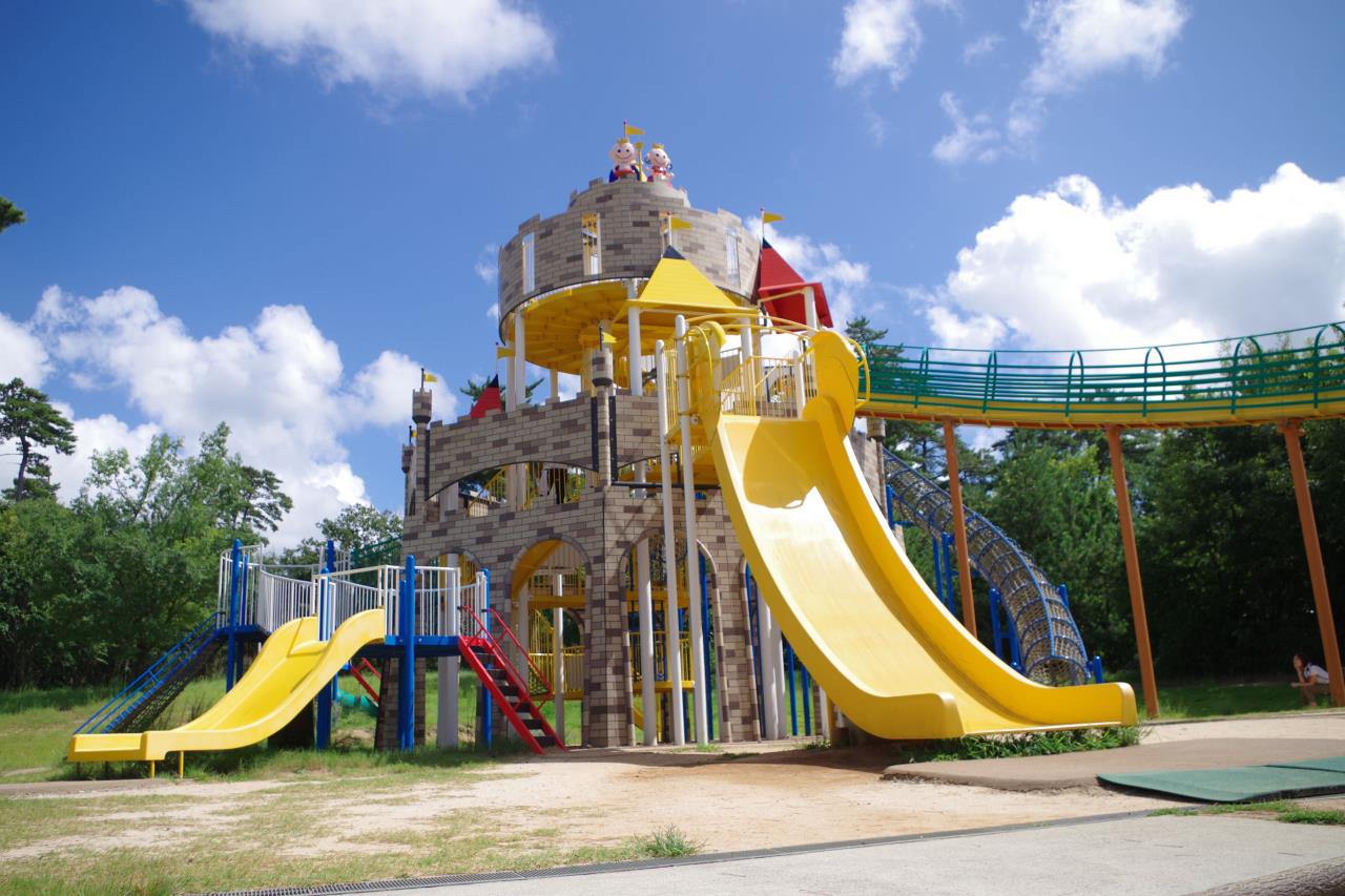 Chubu Children's Kingdom at the Tottori Sand Dunes