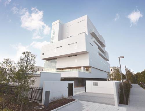 Musée des instruments de musique, Osaka College of Music