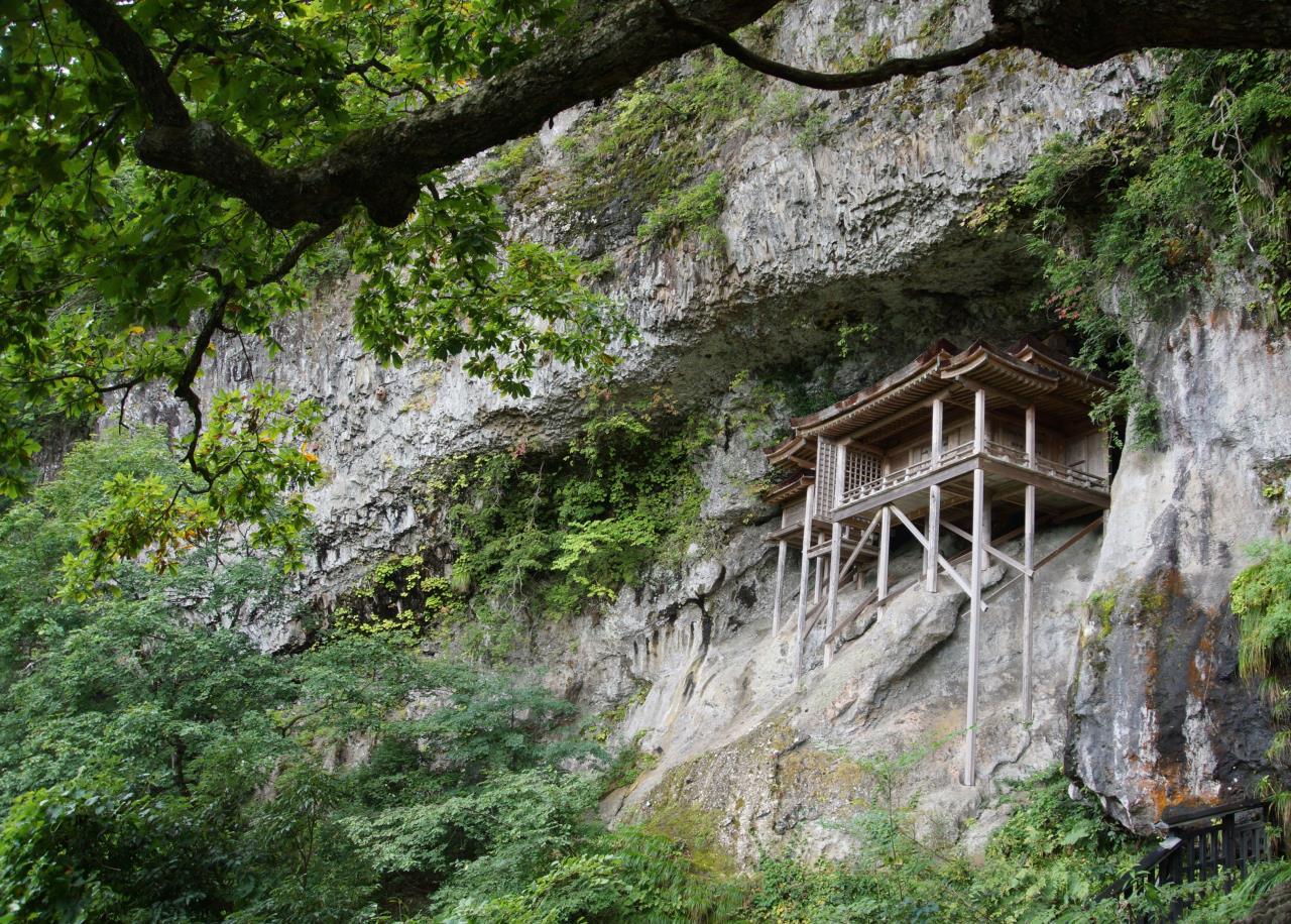 三德山佛寺投禮堂