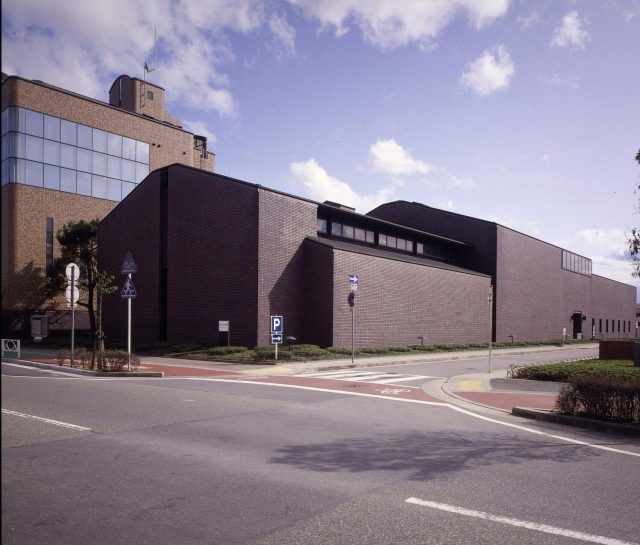 Un museo construido en una fábrica de sake construida en 1878 ―Shiroshika Memorial Sake Brewery Museum―