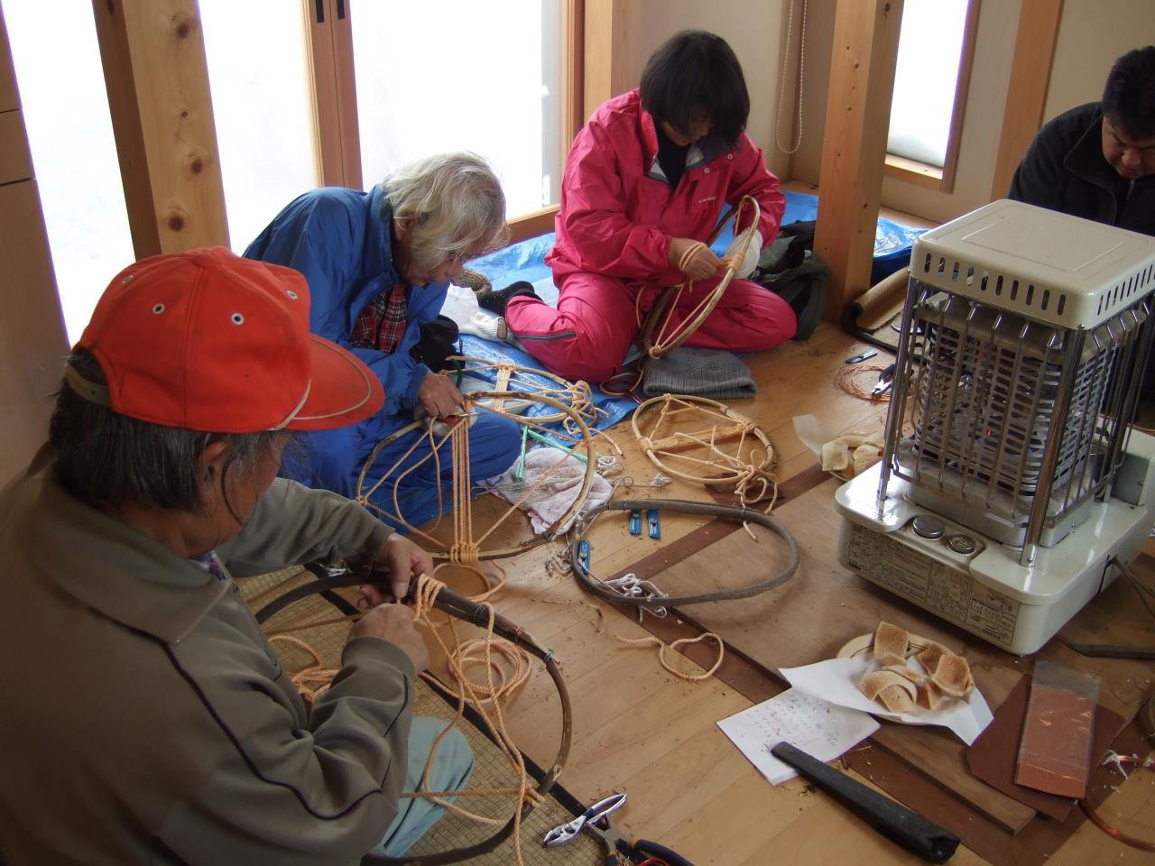 Fabrication de kanjiki japonais et randonnée