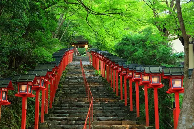 貴船神社