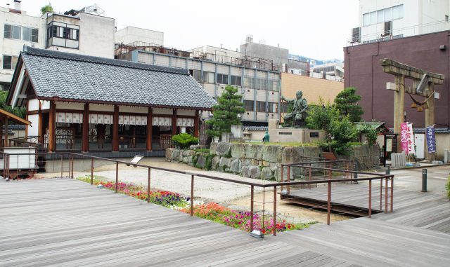 Ruinas del castillo de Kitanosho y parque Shibata