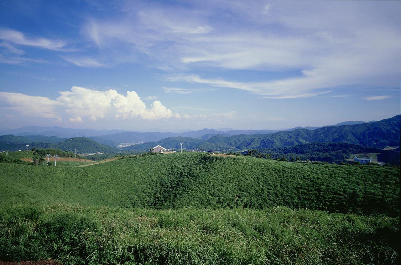 神鍋山