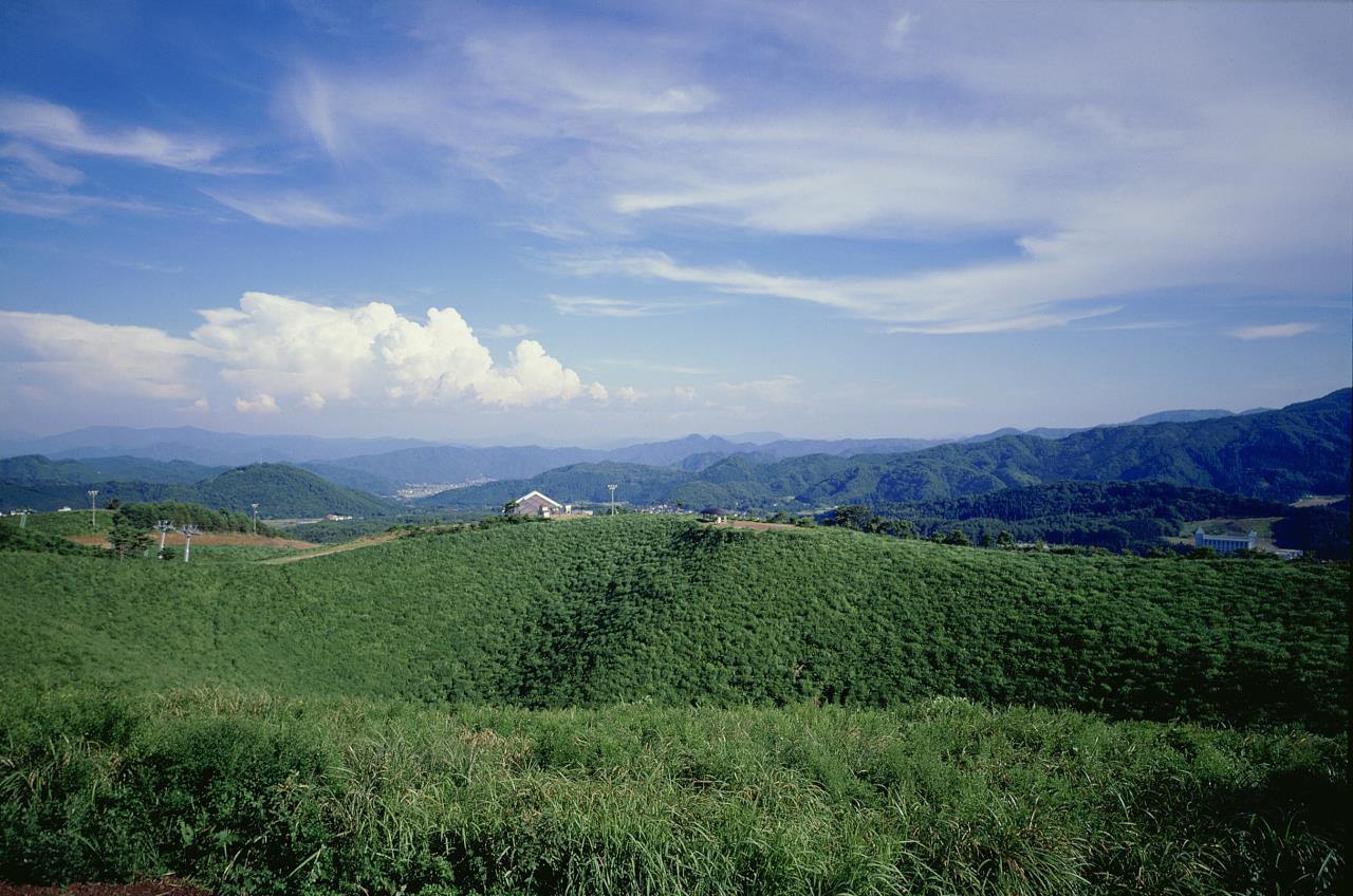 神锅山