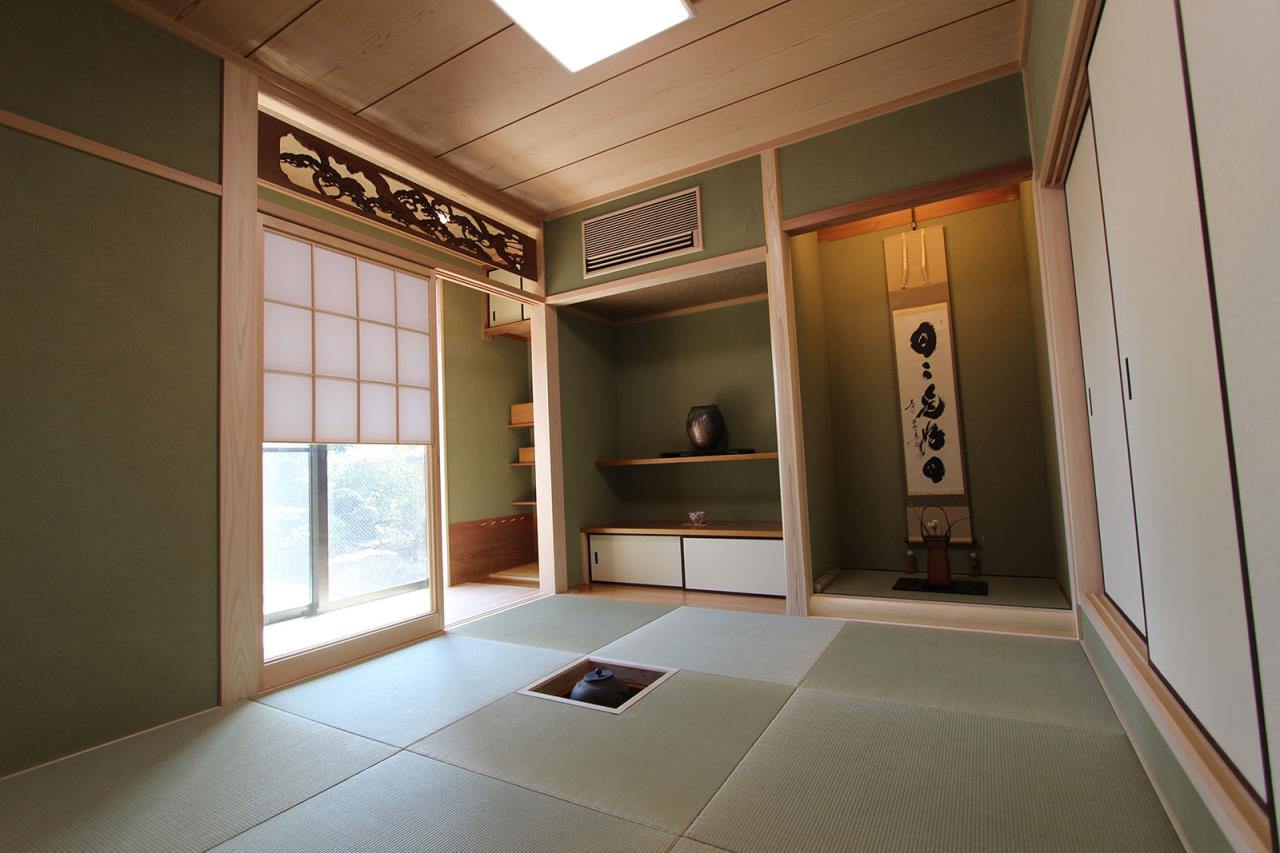 Stay + Experience of tea ceremony, Sukiyaki and "Kura" bar in Kyoto Guest Inn Nagaokakyo