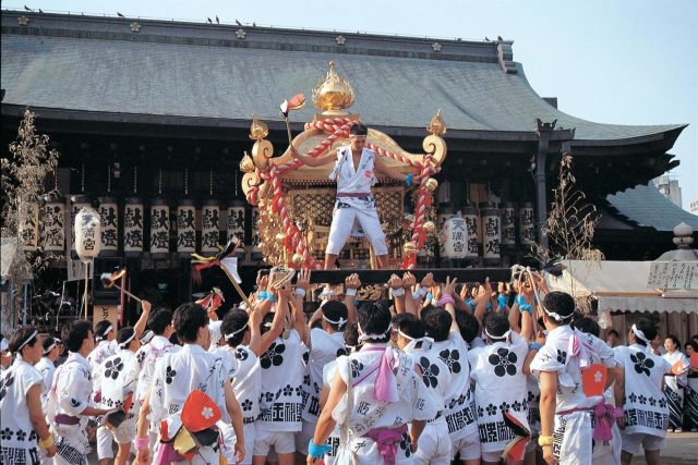 Tenjin Festival