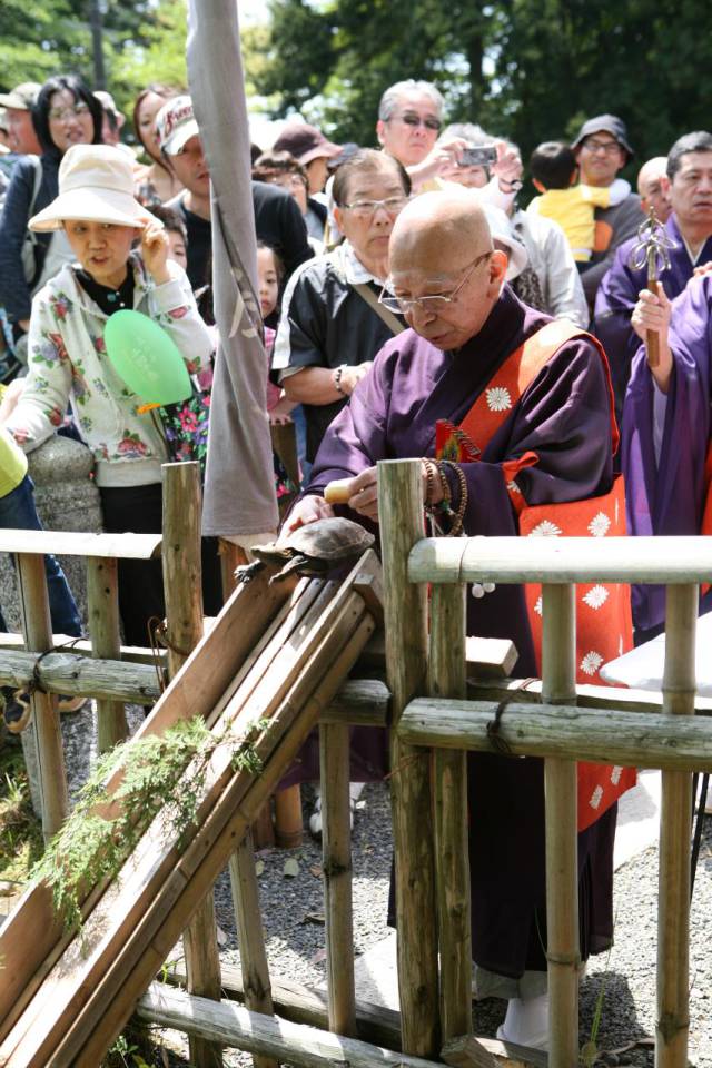 Mii-dera Shrine Sendango Festival