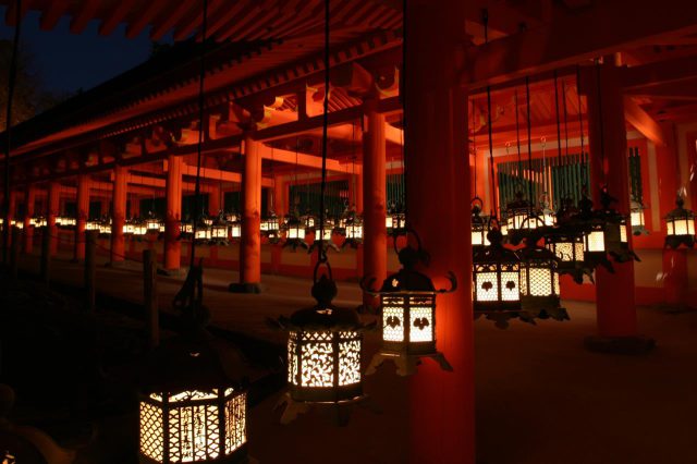 Kasuga Taisha Mantoro