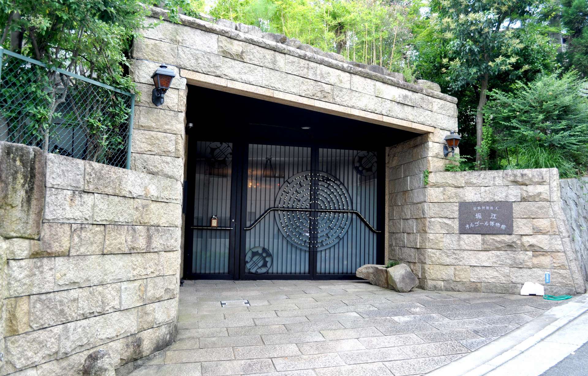 公益財団法人堀江オルゴール博物館 - 見どころ、交通 & 周辺情報 | The KANSAI Guide - The Origin of Japan,  KANSAI