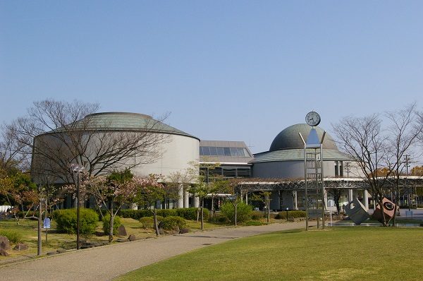 加古川総合文化センターの外観