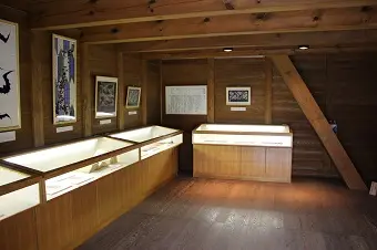 新蔵展示内観