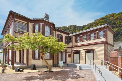 ラインの館（神戸市認定伝統的建造物 旧ドレウェル邸）