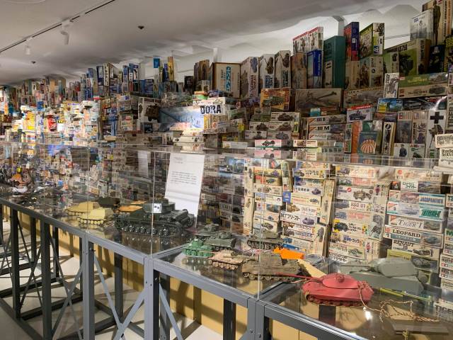 A display of 3,000 plastic models