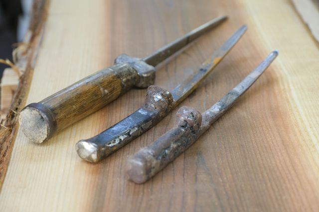 “Tsubanomi” chisel: a special tool used in boat-making