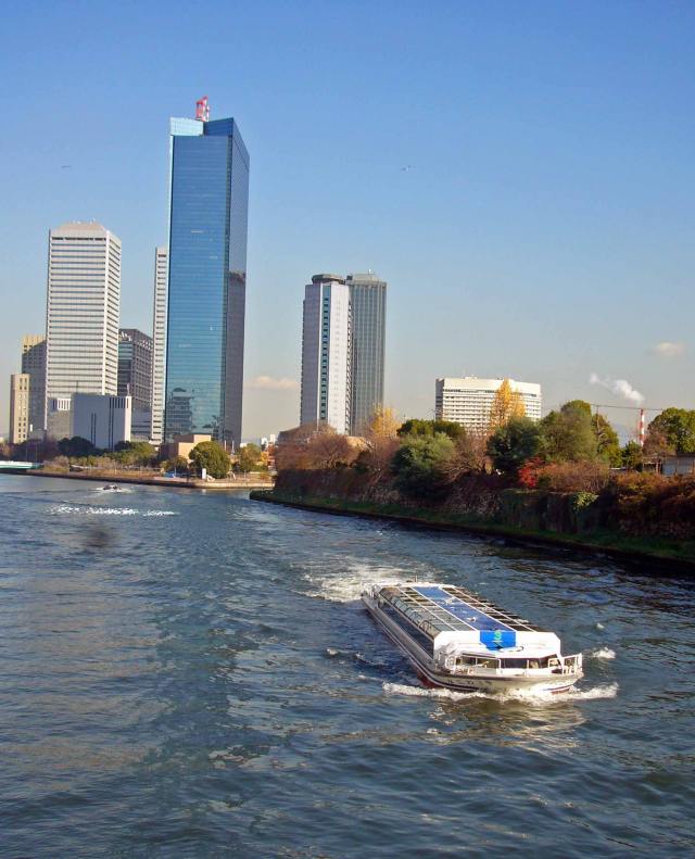 A cluster of high rises in Osaka and the Aqua Liner