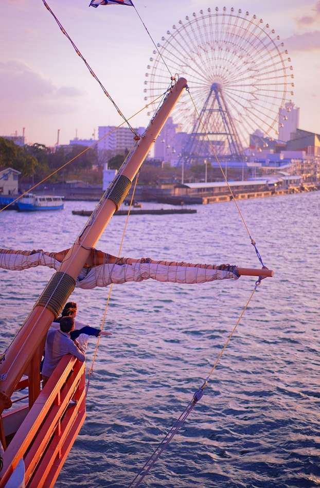 Commemorative photo spot from the bow of the Santa Maria