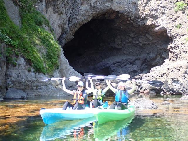 Canoe Tour of the Yodo Cave