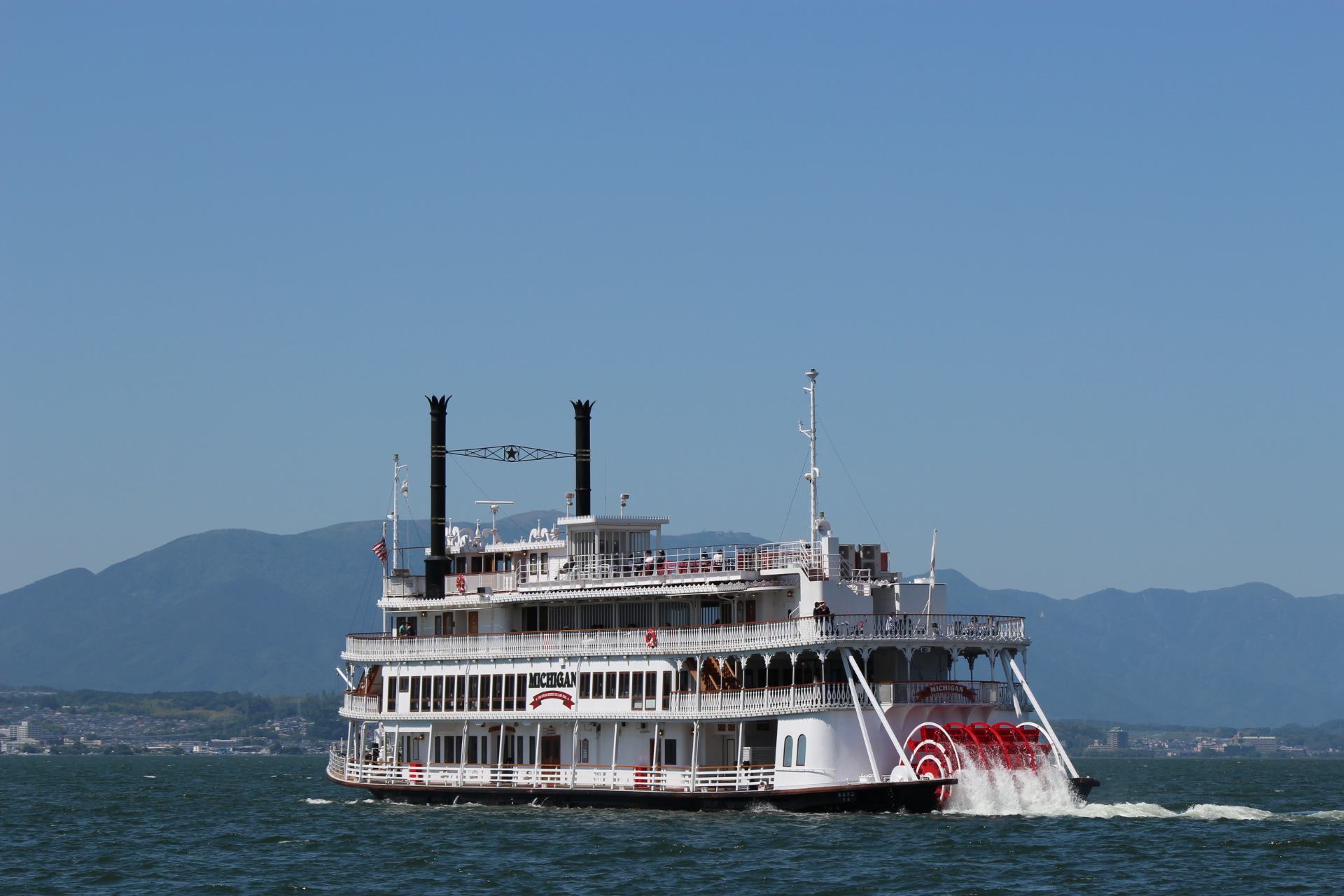 Biwako Cruise MICHIGAN SIGHTSEEING CRUISE