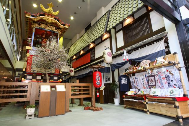 大津祭曳山展示館