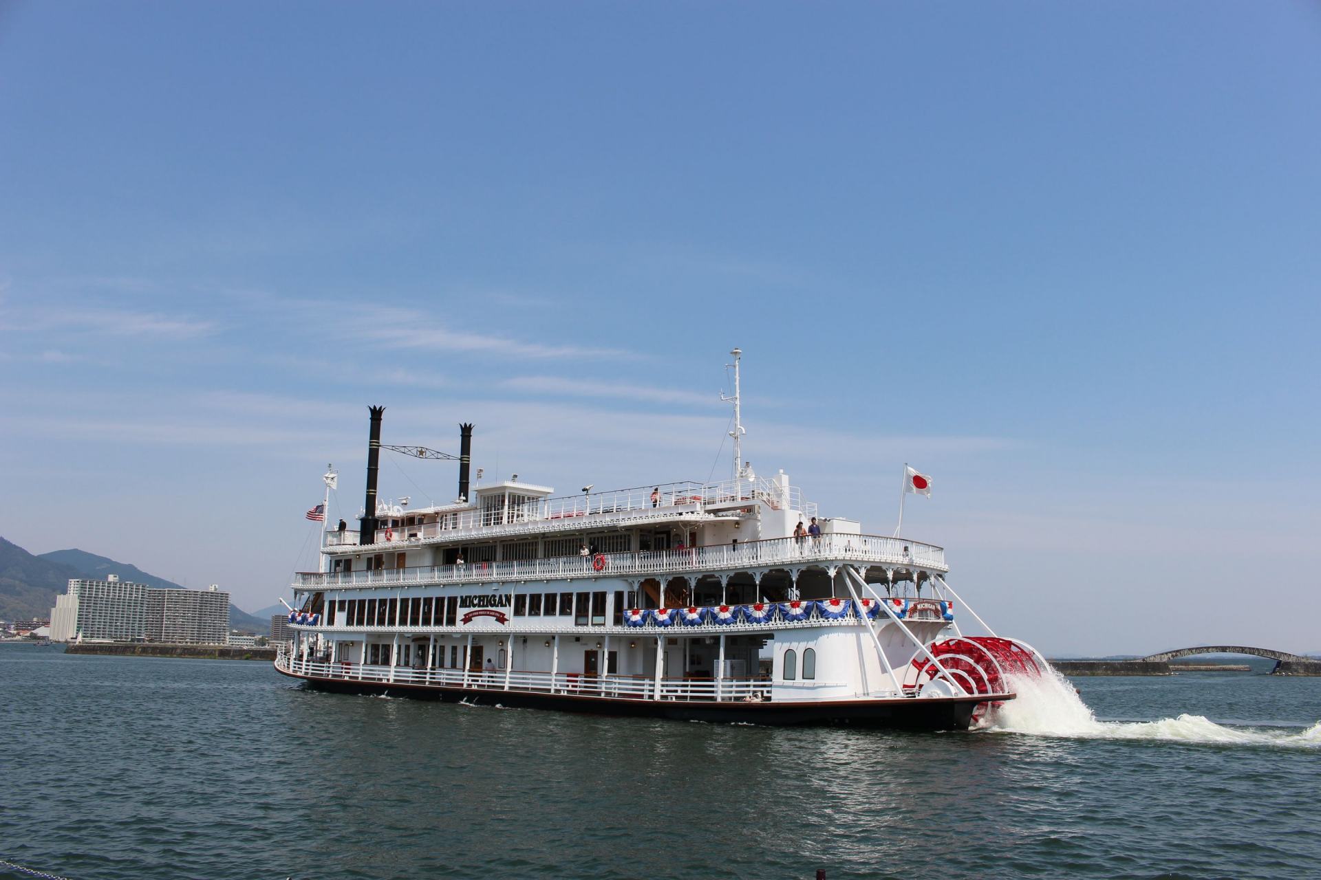 biwako cruise