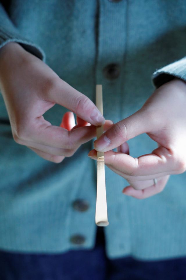 Finish your work with a unique, perfectly shaped tea scoop