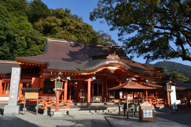 Location: Kumano Nachi Taisha Grand Shrine
写真提供：公益社団法人　和歌山県観光連盟