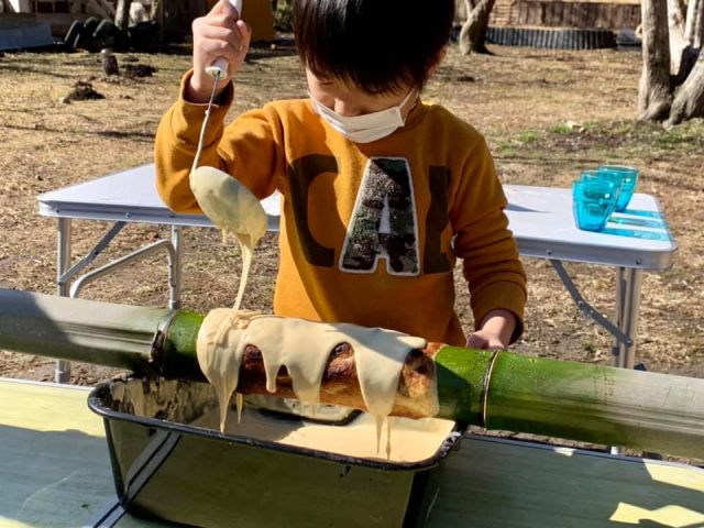 自然を活かしたお菓子作り！竹でバームクーヘンを作ろう
