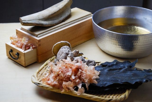 ユネスコ無形文化遺産「和食」の基本　「だし」の“umami”を味わい、日本の食文化を堪能する