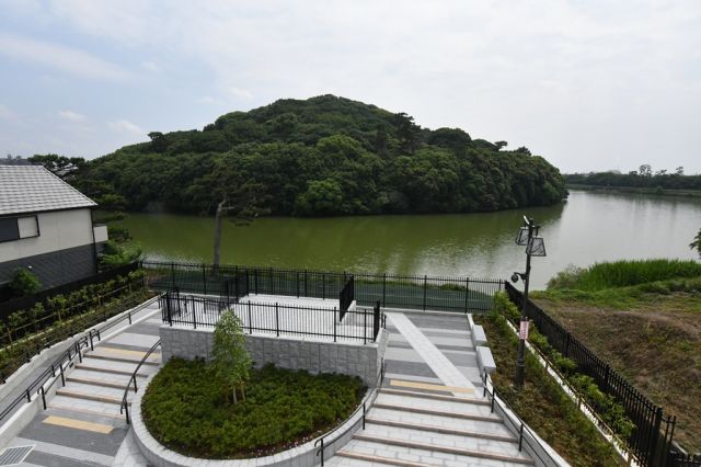 Emperor Richu's mausoleum viewing points (image)