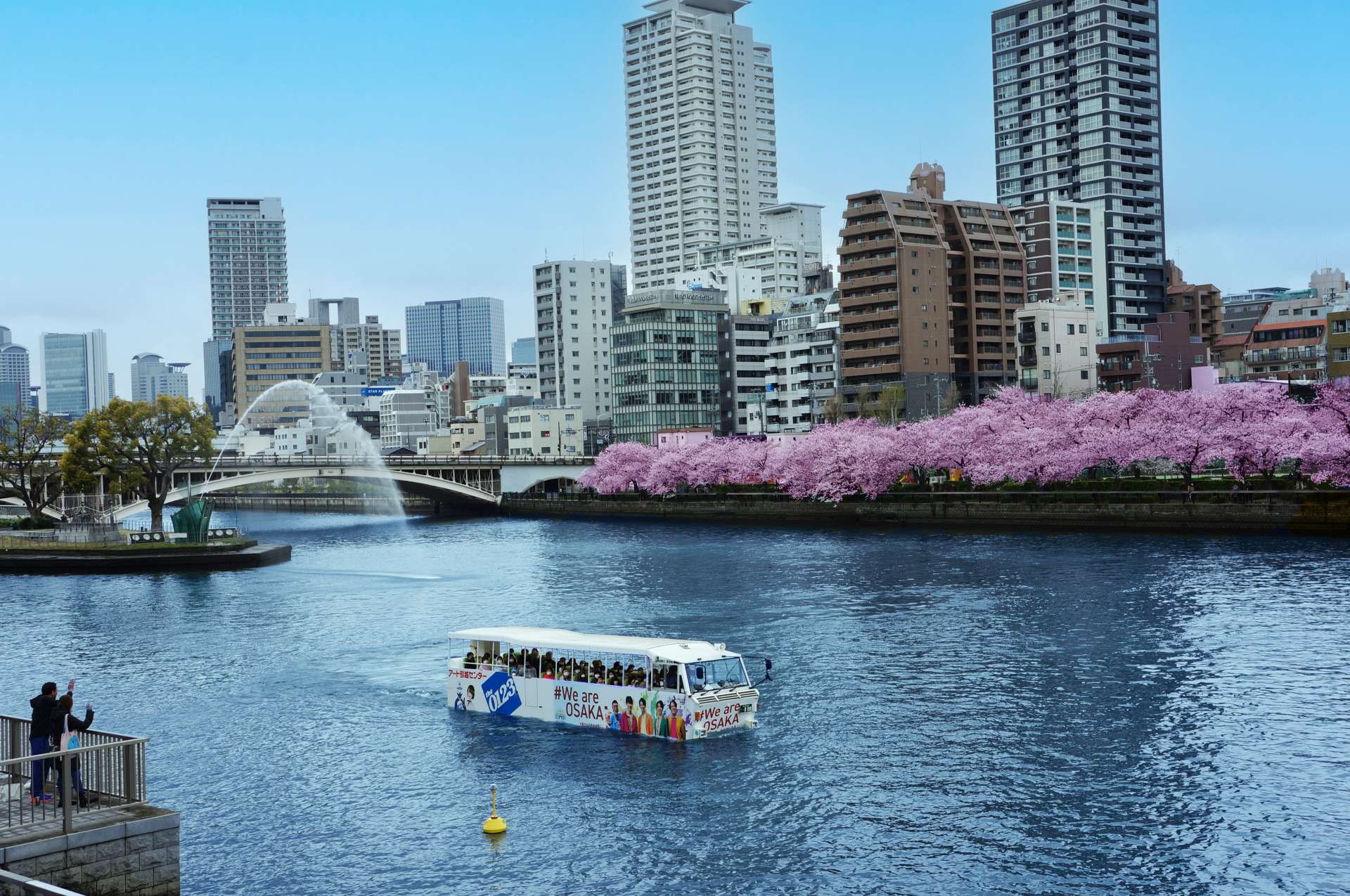 水陸両用バスツアー 大阪ダックツアー - 見どころ、交通 & 周辺情報 